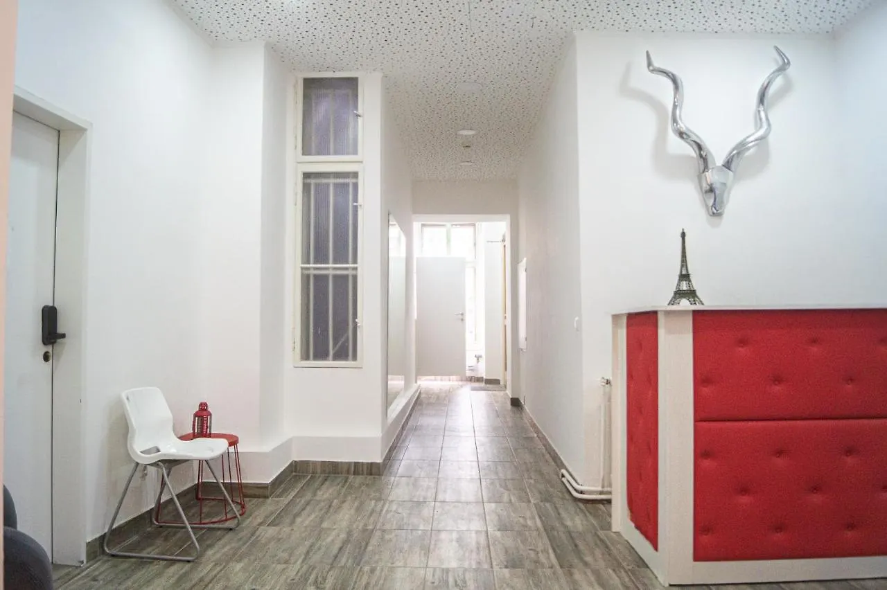 Mariahilfer Boutique Rooms - Virtual Reception & Self-Checkin Vienna 2*,
