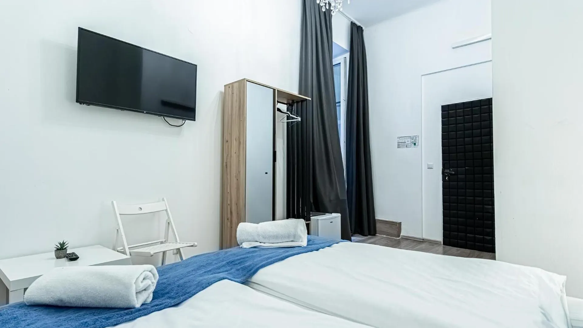 Mariahilfer Boutique Rooms - Virtual Reception & Self-Checkin Viyana Otel