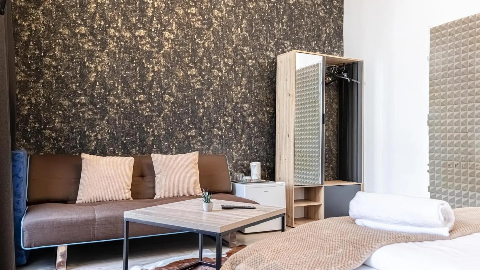Mariahilfer Boutique Rooms - Virtual Reception & Self-Checkin Viyana Otel