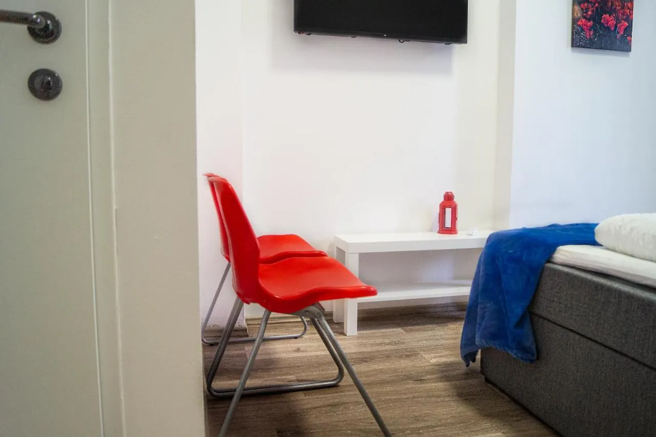 Mariahilfer Boutique Rooms - Virtual Reception & Self-Checkin Vienna Hotel