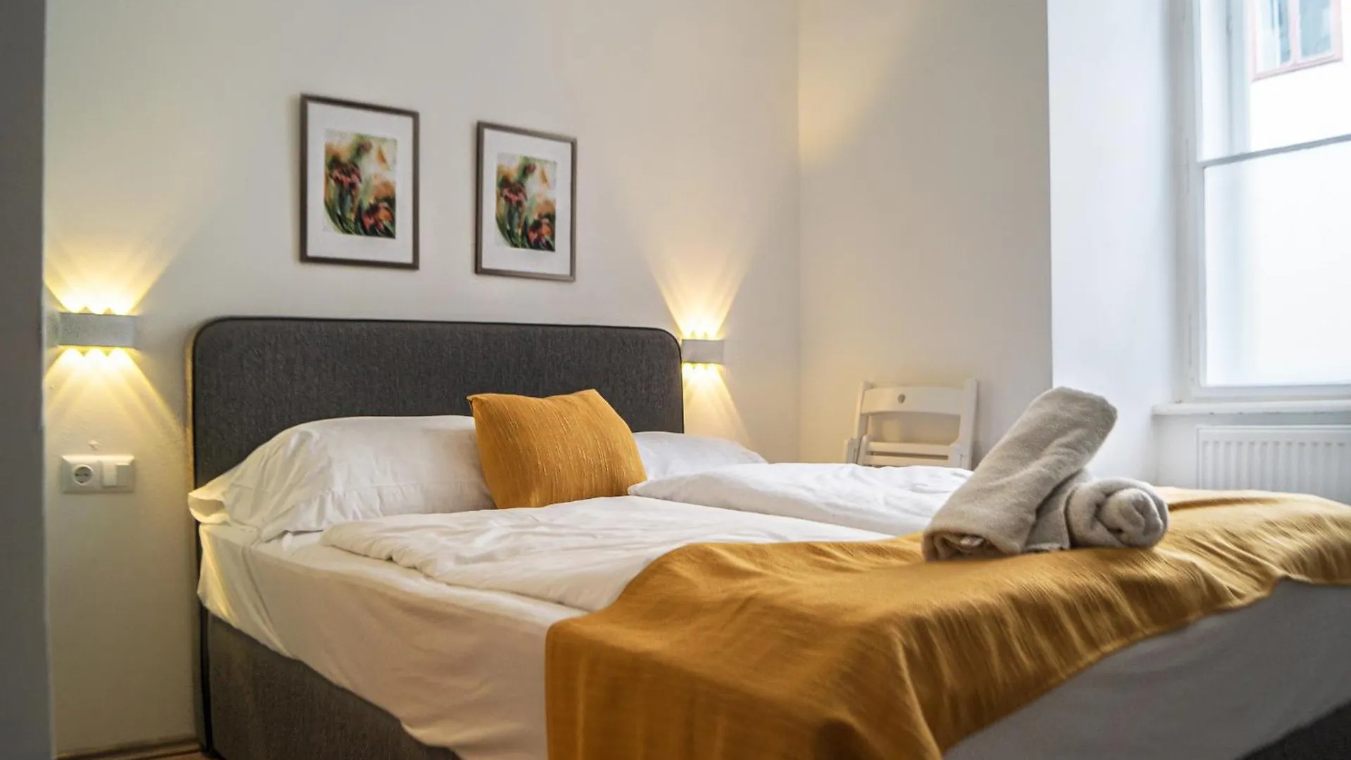 Mariahilfer Boutique Rooms - Virtual Reception & Self-Checkin Vienna 2*,