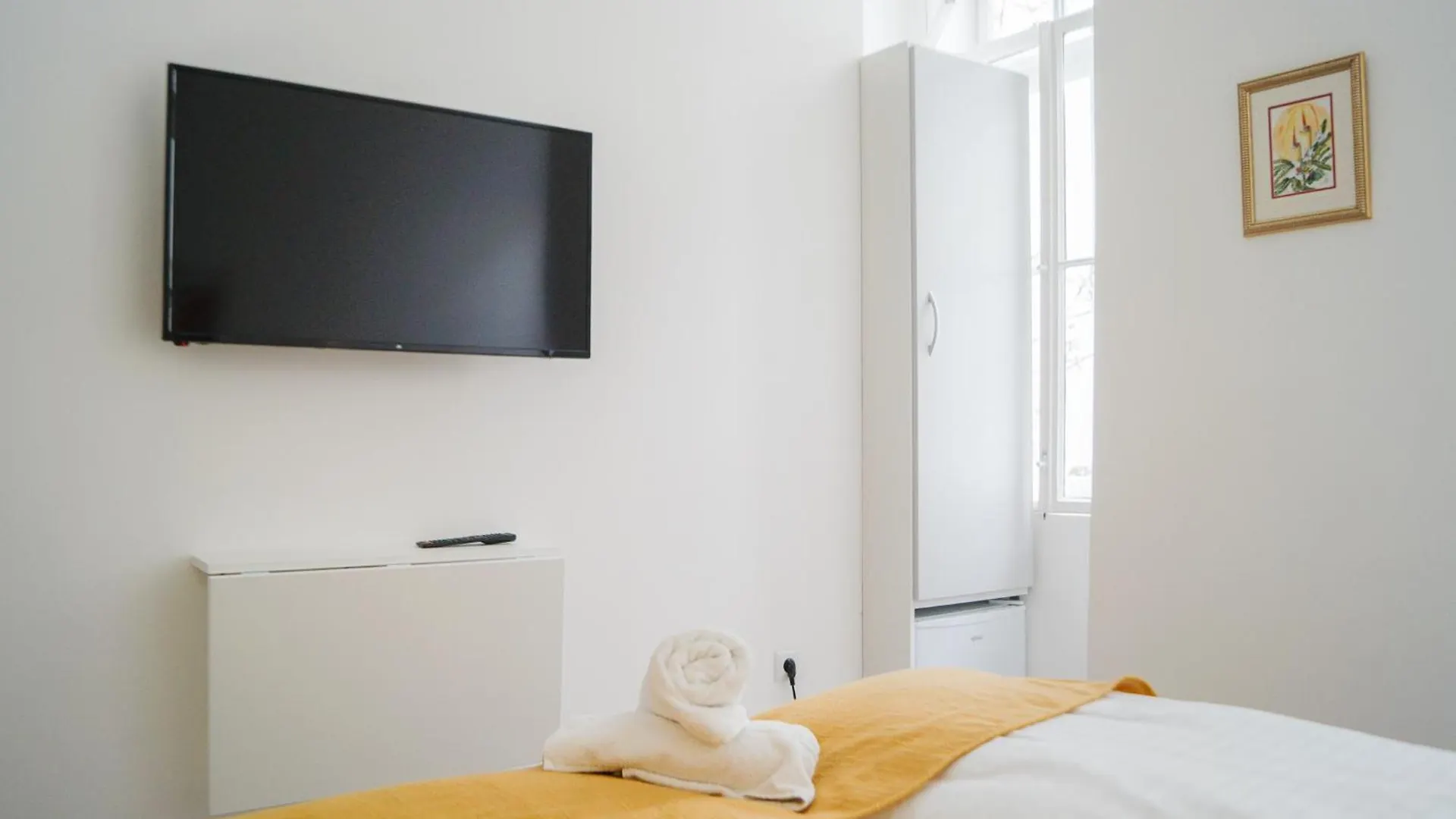 Mariahilfer Boutique Rooms - Virtual Reception & Self-Checkin Vienna Hotel