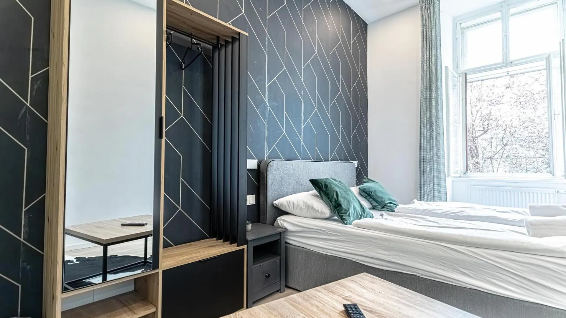 Mariahilfer Boutique Rooms - Virtual Reception & Self-Checkin Vienna Hotel